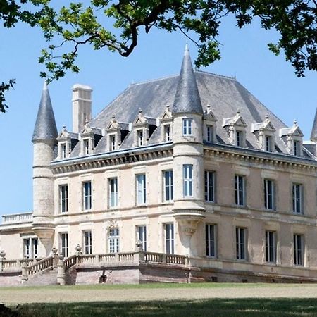 Chateau De La Goujonnerie Bed & Breakfast Loge-Fougereuse Exterior photo